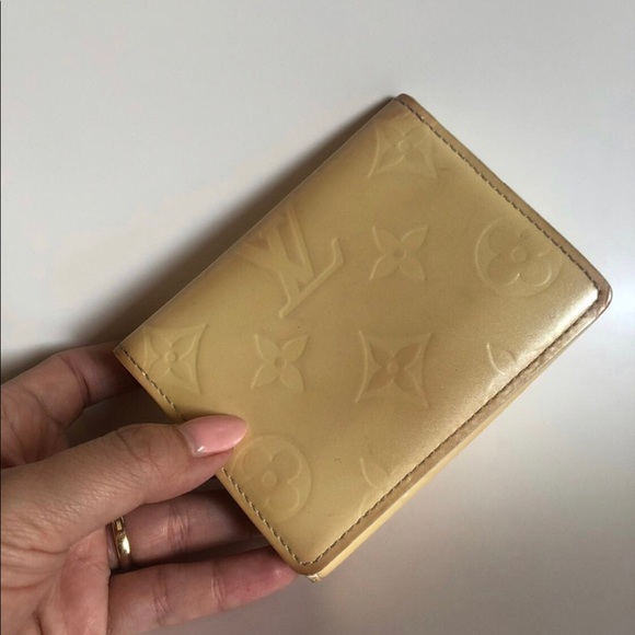 Louis Vuitton Vernis Coin Purse - Picture 3 of 11